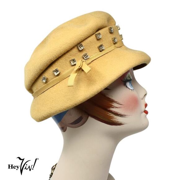 Vintage 40s Shaped Gold Felt Hat w Flower Studs Henry Pollak Glenover - Hey Viv - Picture 3 of 7